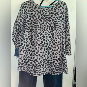 Leopard Print Women's Top size large